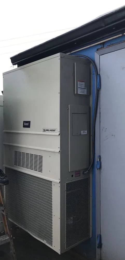 Slide of Alberto AC & R