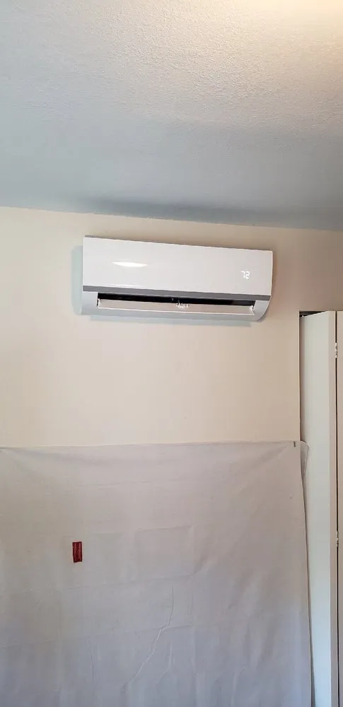 Slide of Alberto AC & R