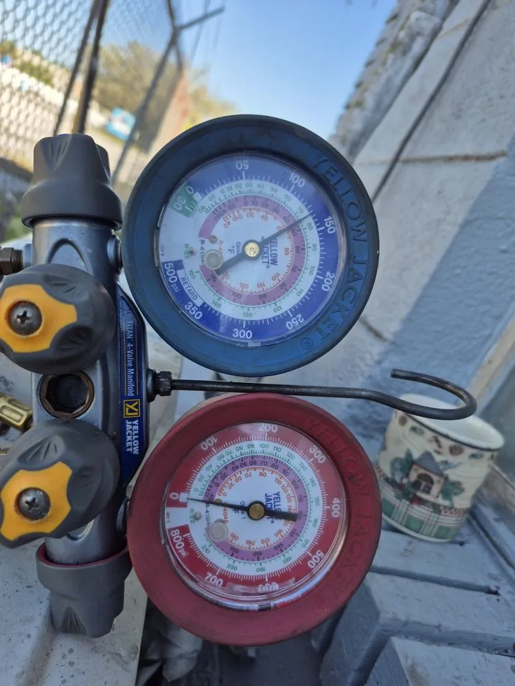 Slide of Alexa& Chris Remodeling