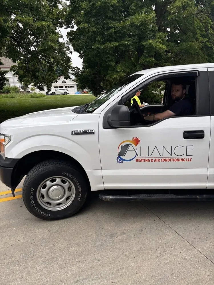 Slide of Aliance Home Services