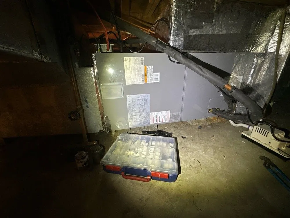 Slide of All Season Experts