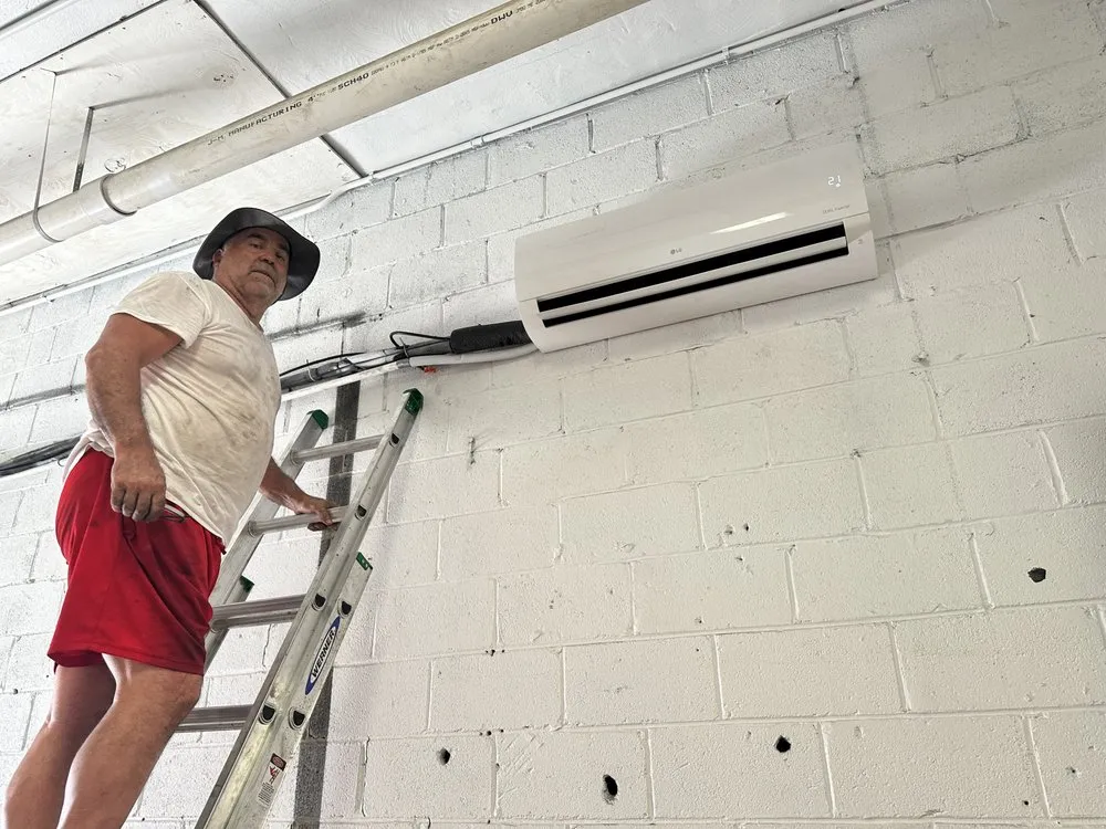 Slide of Allied Fast Service