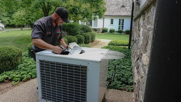 Allied Mechanical & Electrical Logo