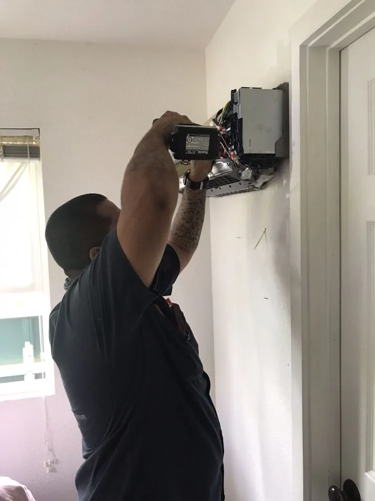 Slide of Aloha Air Conditioning & Refrigeration