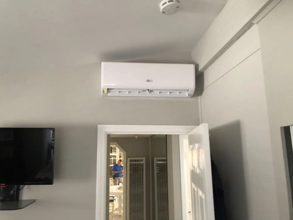 Slide of Alpha Air Pro