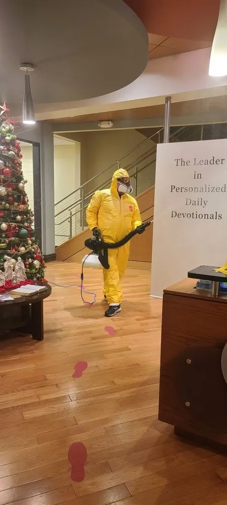 Slide of Alpharetta cleaning services