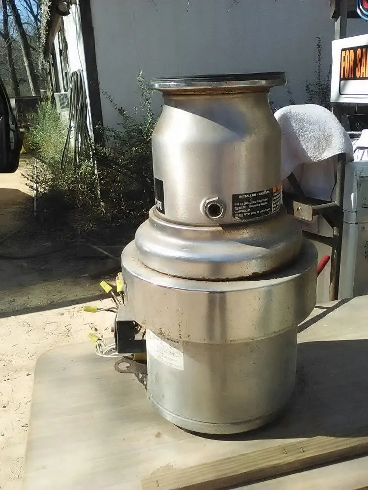 Slide of Al's Appliances