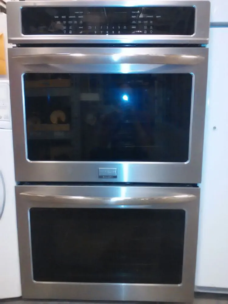 Slide of Al's Appliances