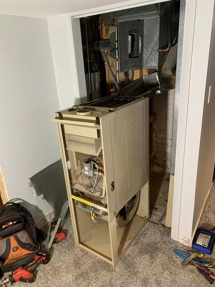 Slide of AL's Cooling & Heating