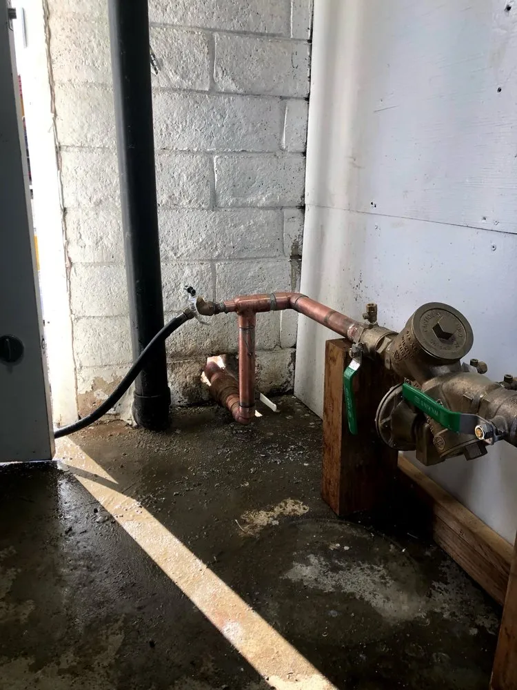 Slide of Al's Plumbing & Repair