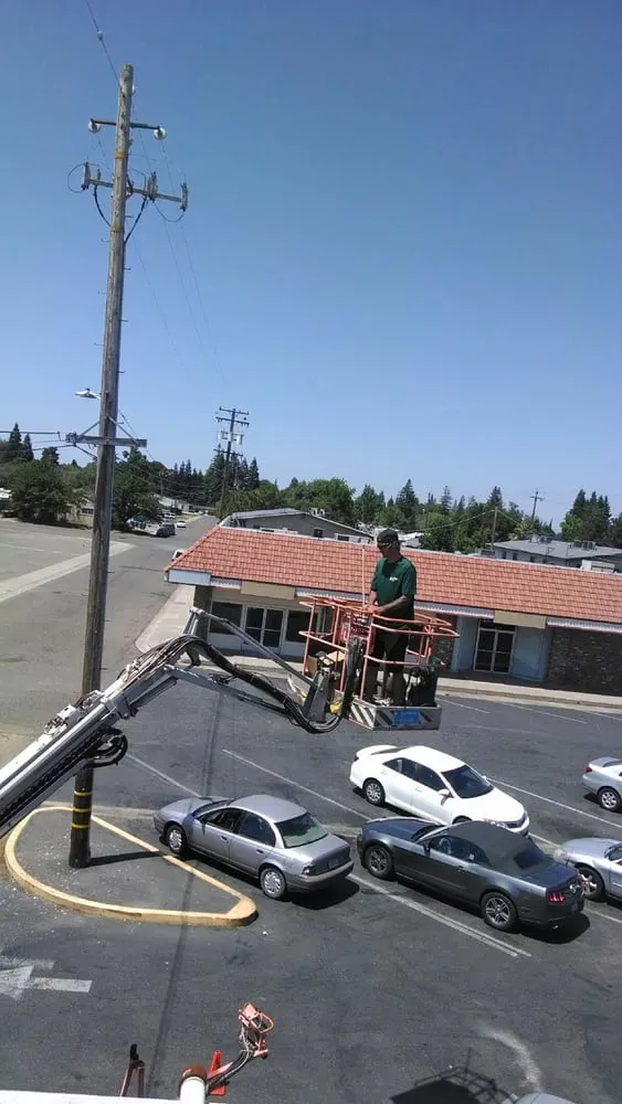 Slide of Alternative Heating & Air