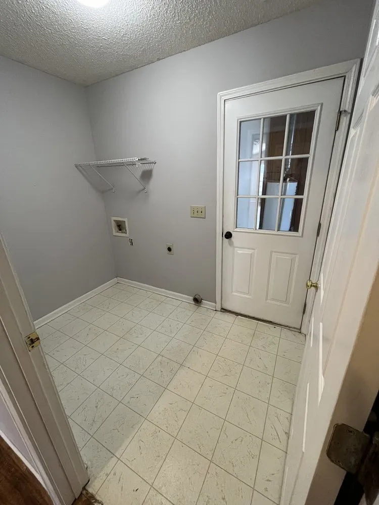 Slide of A&M Contracting