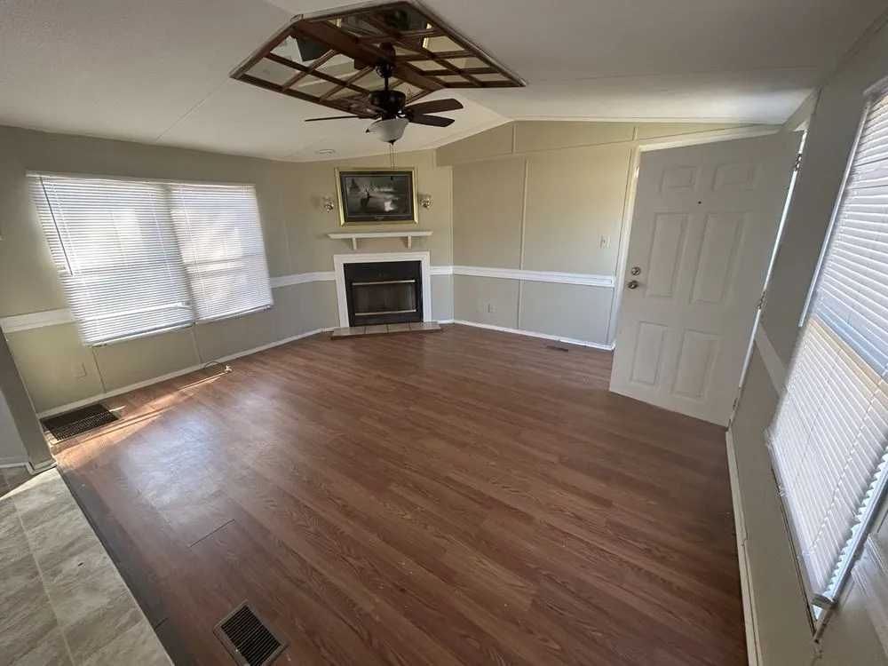 Slide of A&M Contracting