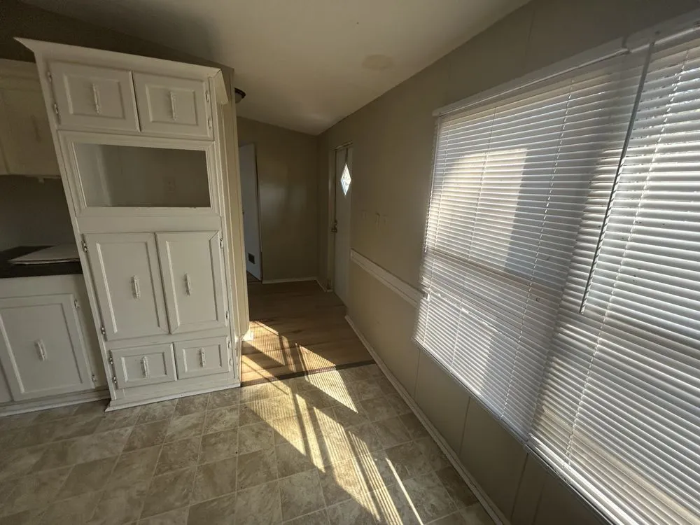 Slide of A&M Contracting