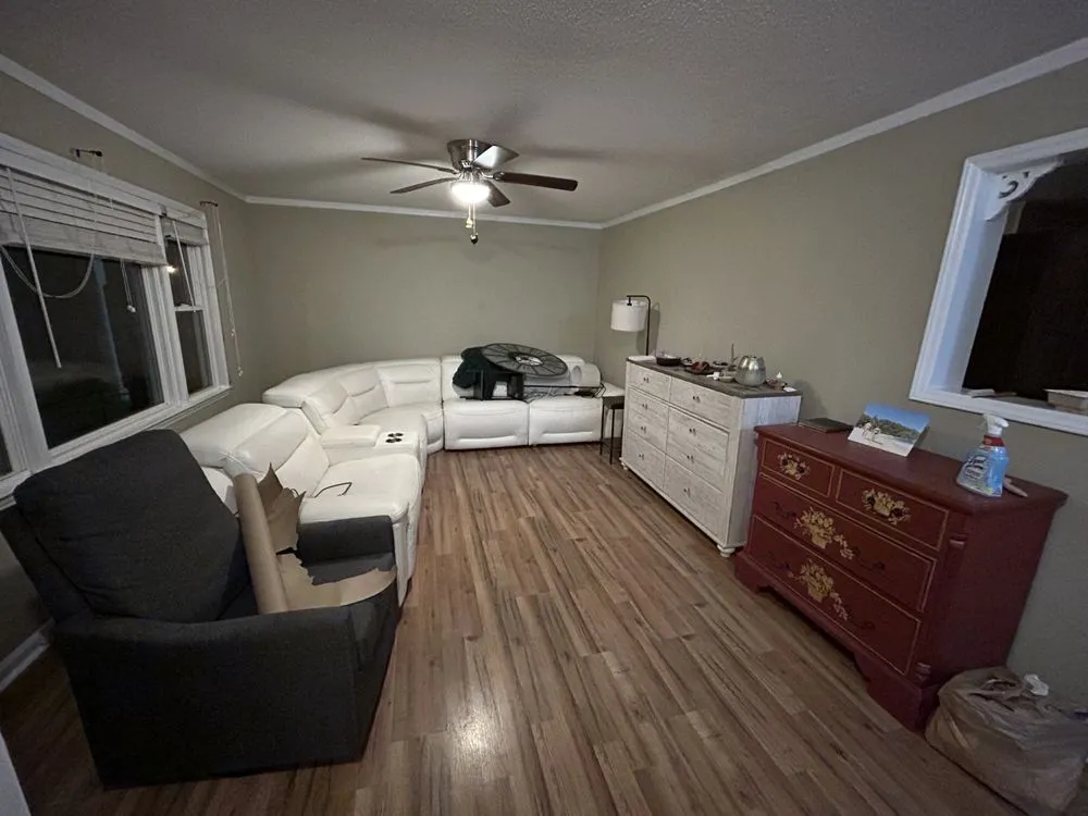 Slide of A&M Contracting