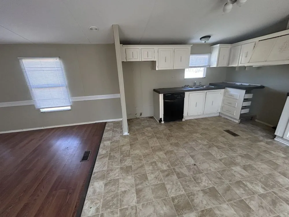 Slide of A&M Contracting