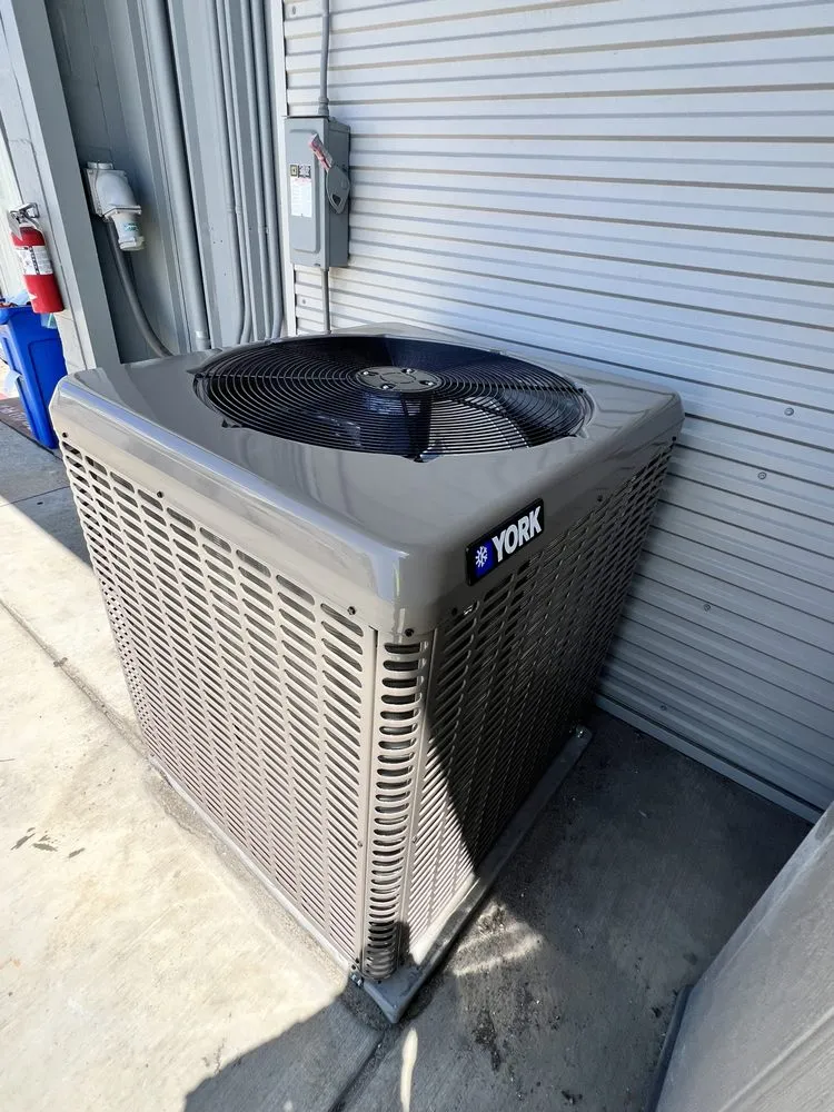 Slide of AM Heating & Air