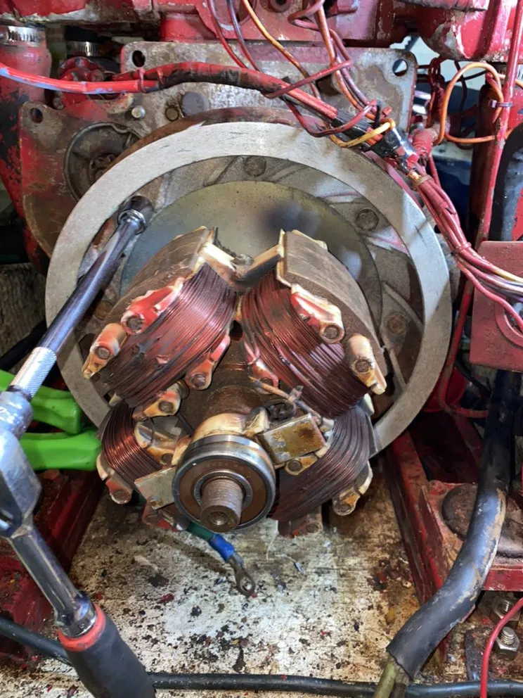 Slide of AM Marine Service