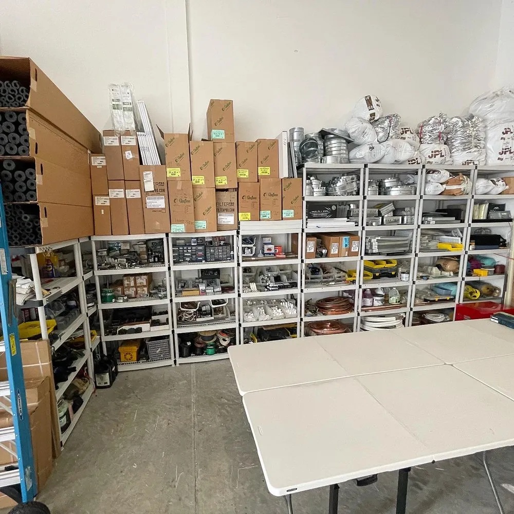 Slide of Am Mechanical