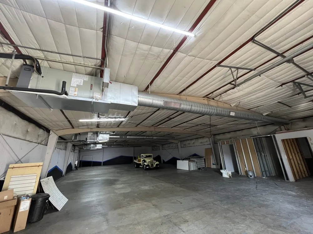 Slide of Amazing Air Solutions