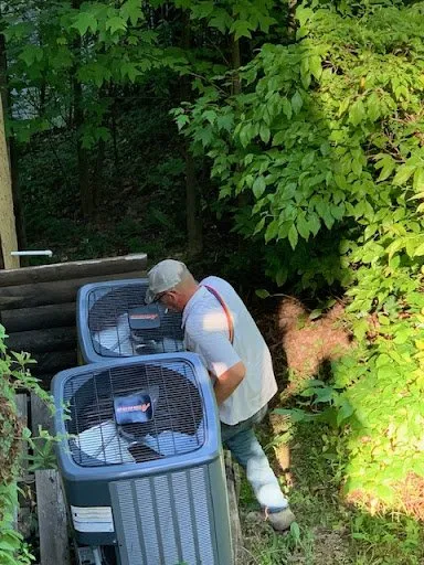 Slide of AmeriAir Heating & Air