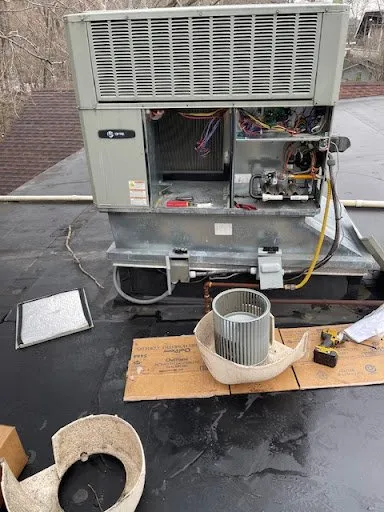 Slide of AmeriAir Heating & Air