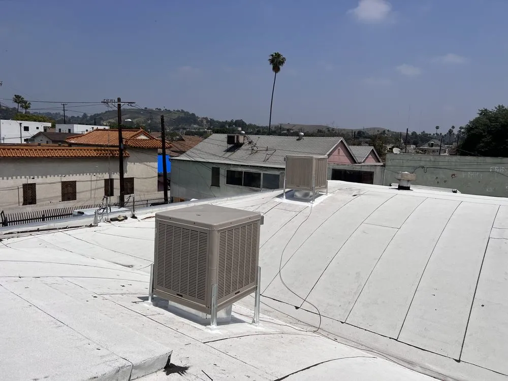 Slide of American Air Advance