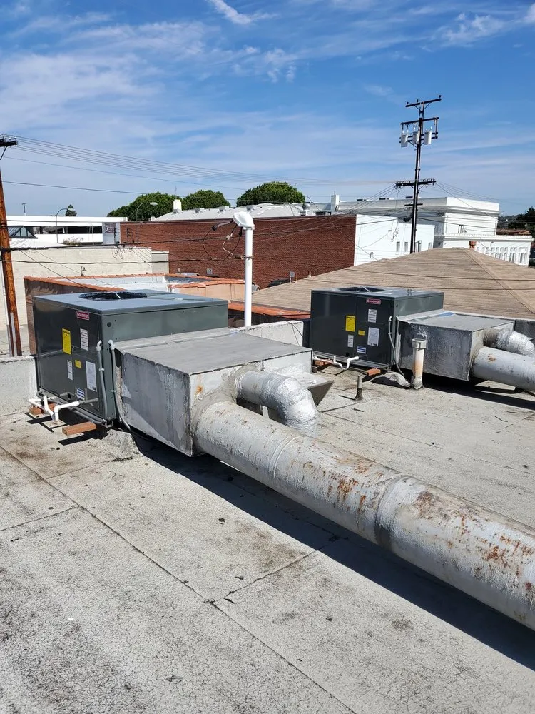 Slide of American Air Advance