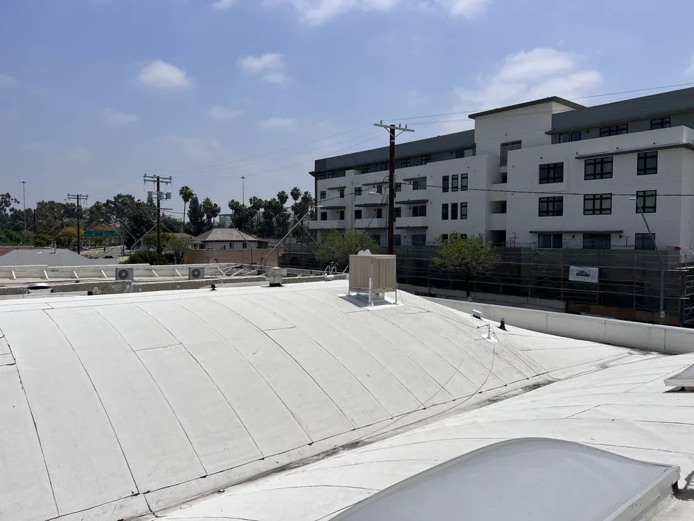 Slide of American Air Advance