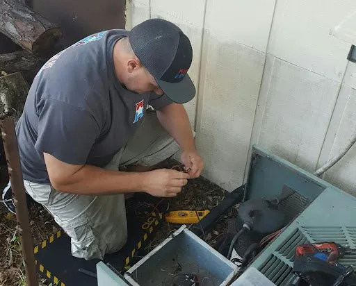 Slide of American Air Cares