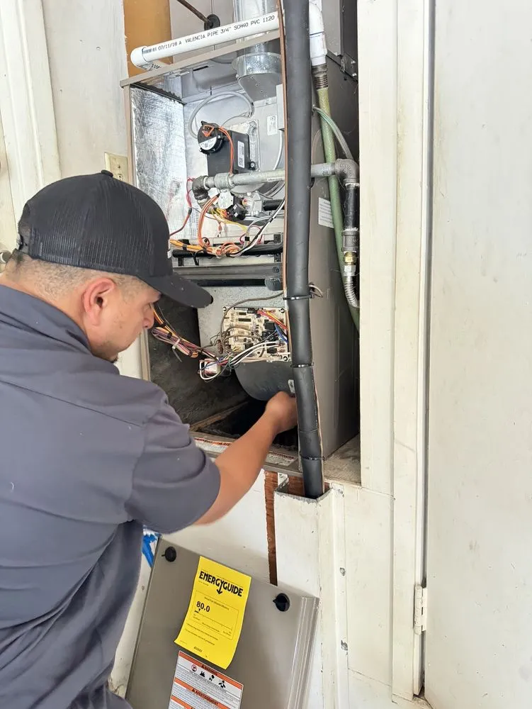 Slide of American Heating & Air