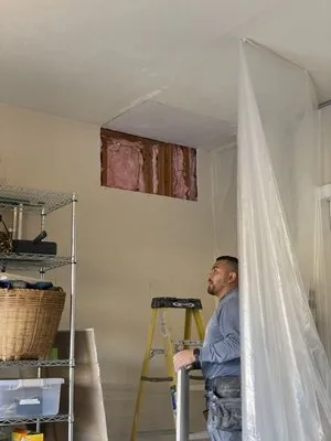 American Home Upgrades Logo