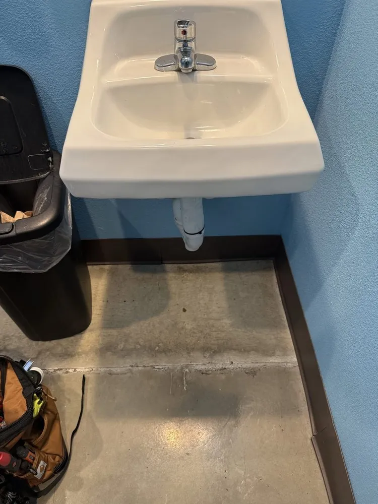 Slide of American Patriot Restaurant Service and Hvac