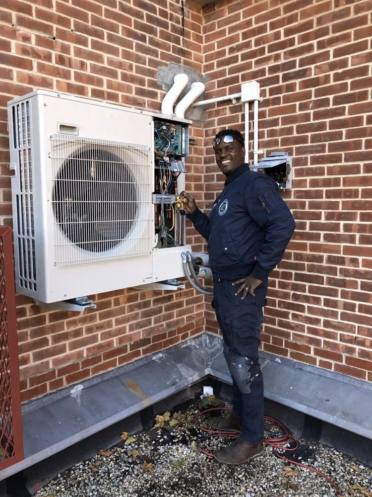 Slide of Americare Appliance Repair