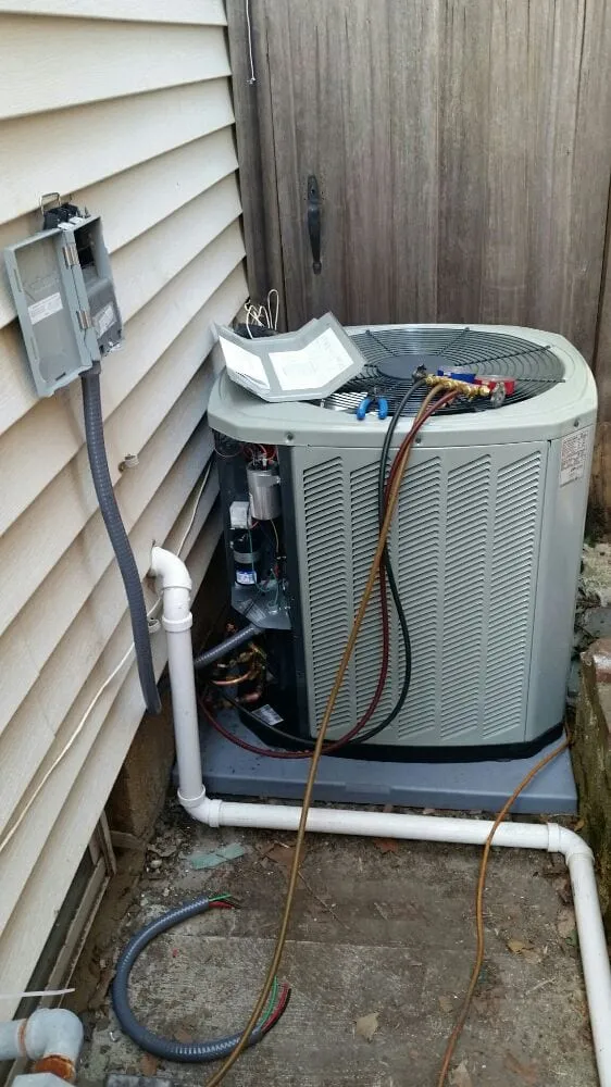 Slide of Amerikhomes Heating & AC