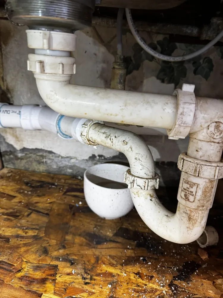 Slide of Amigos Heating Cooling & Plumbing