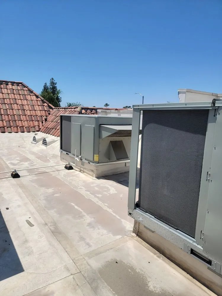 Slide of Amixi Ac Service