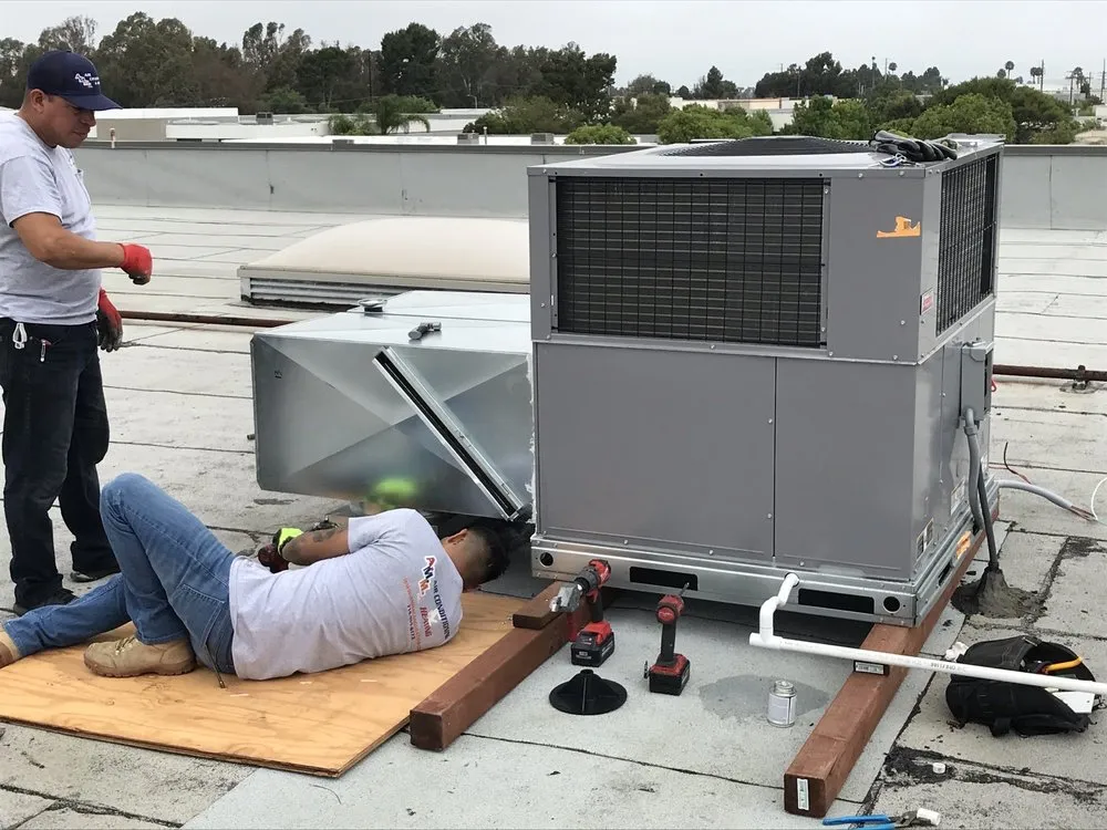 Slide of AMM Air Conditioning & Heating