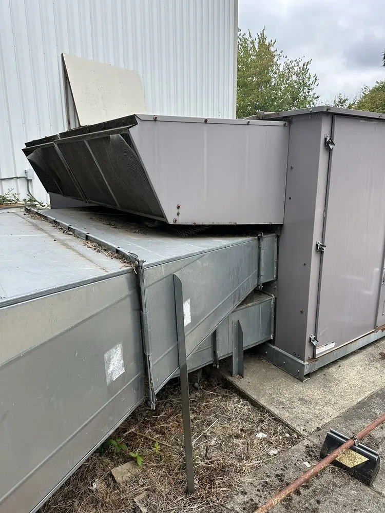 Slide of Ampro power systems