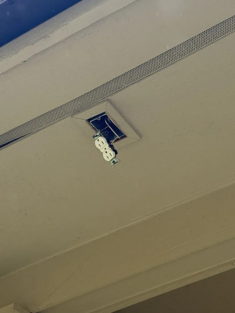 Slide of Ampro power systems