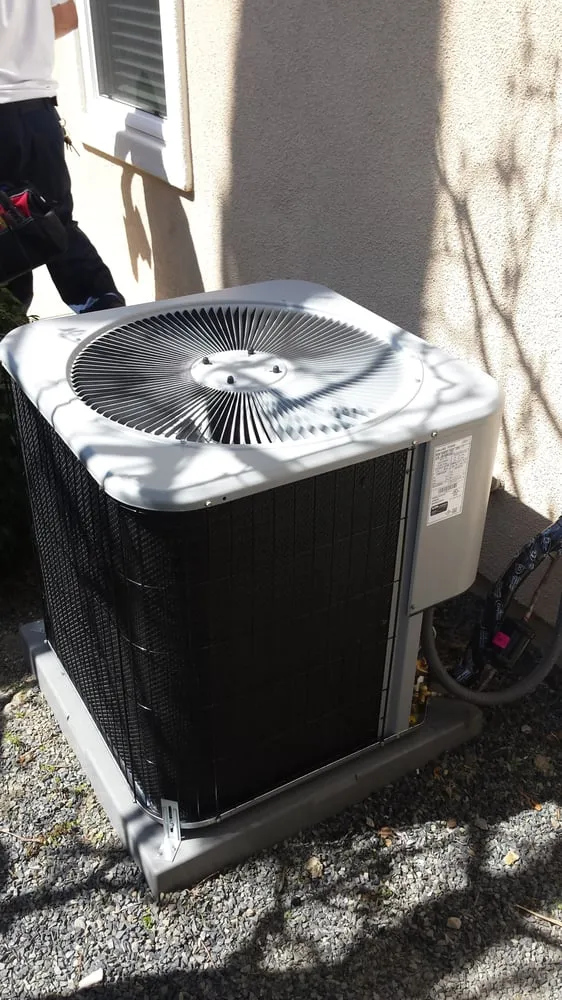 Slide of AmTech Heating & Air