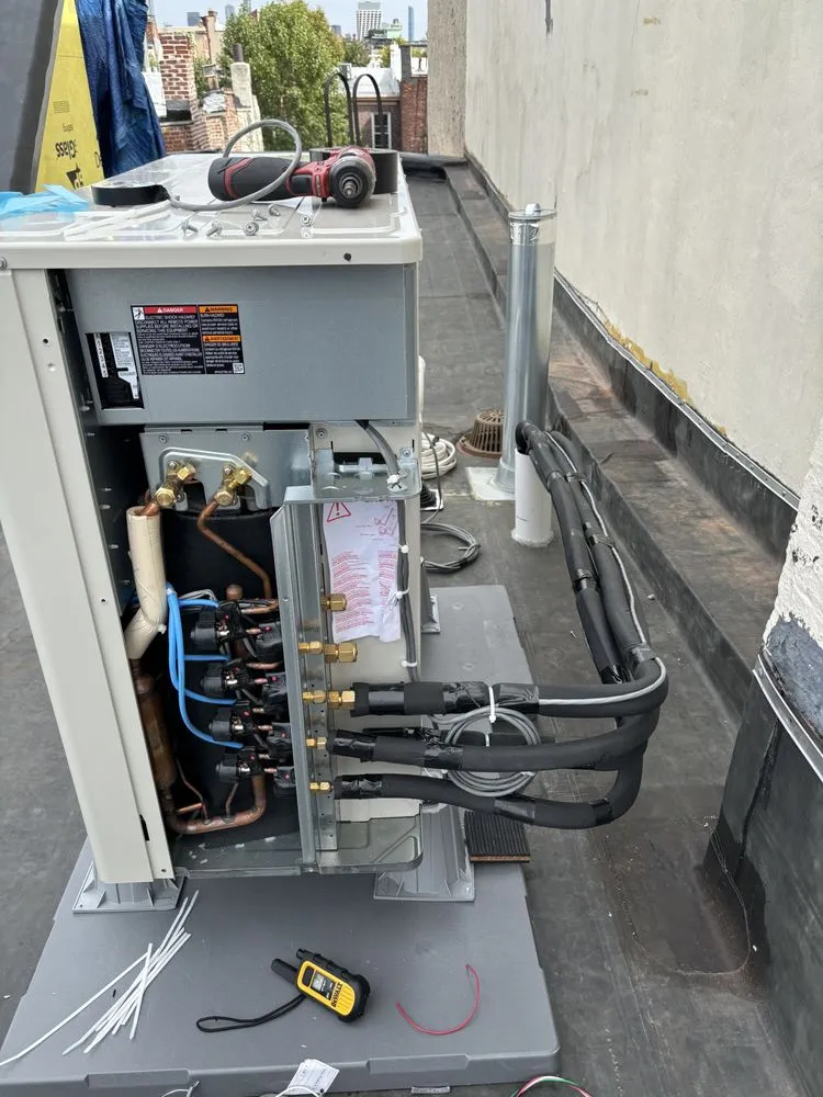 Slide of Amur Hvac R