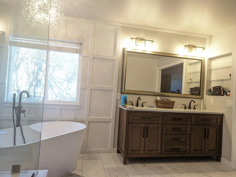 Slide of Anchored Construction