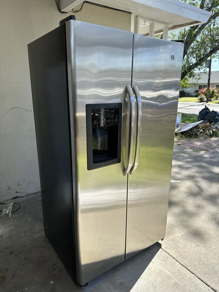 Slide of Angelos Appliance Repairs