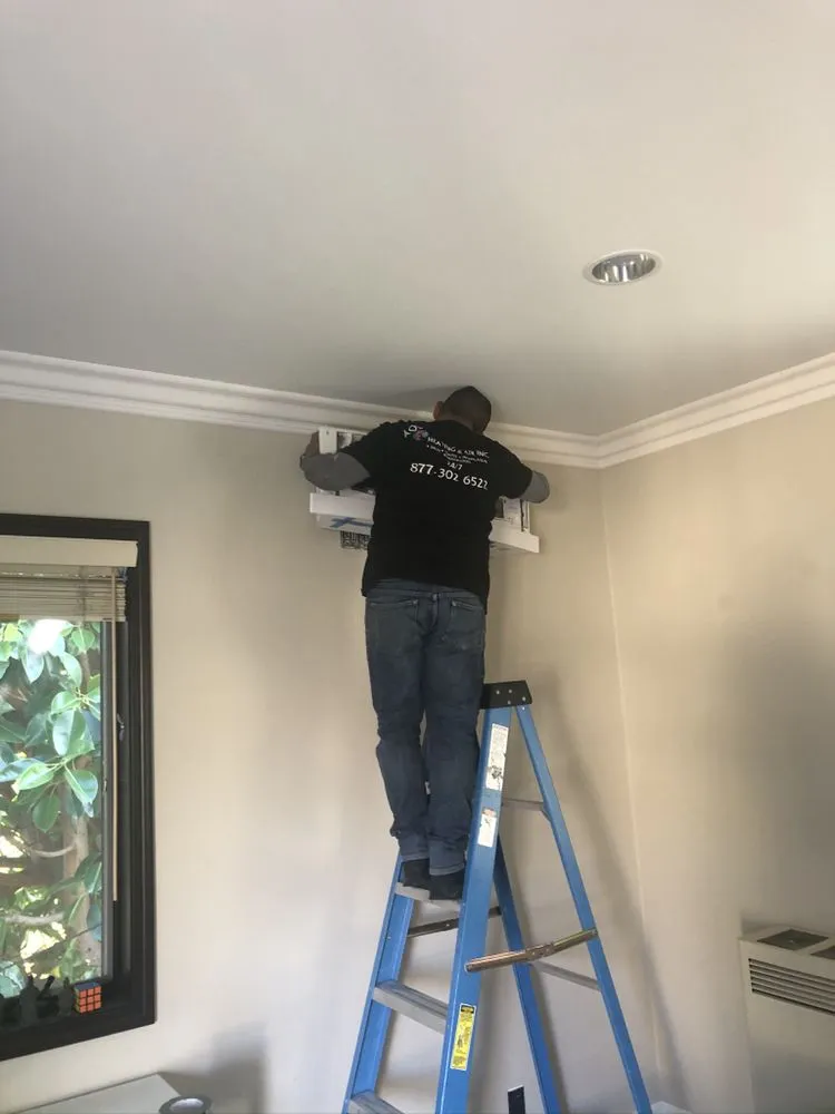 Slide of AOL Heating & Air