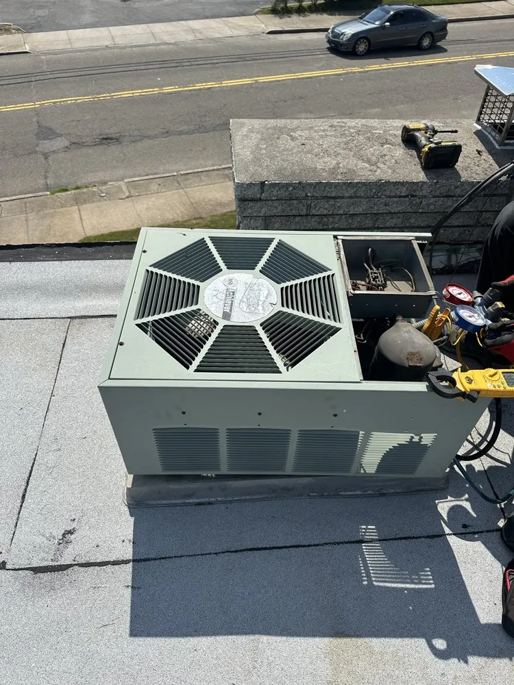 Slide of Apex Air Solutions