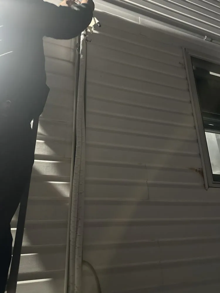 Slide of Apex Air Solutions