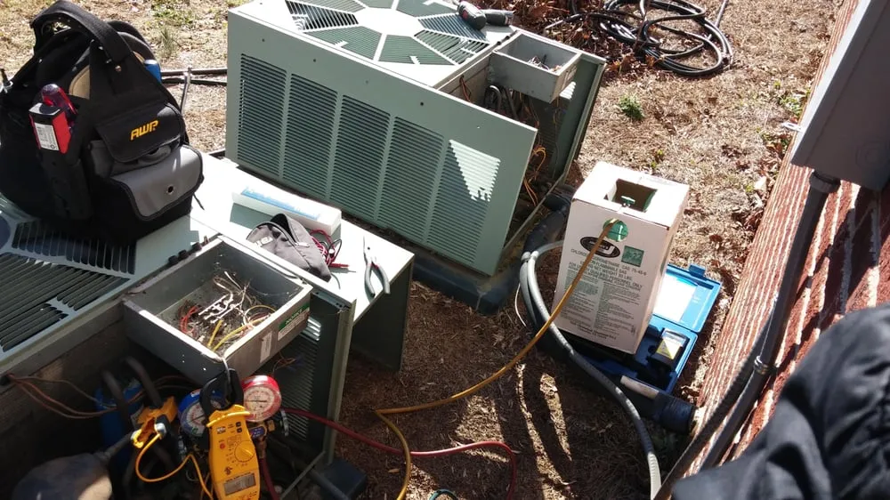 Emergency air conditioning service experts serving Winston-Salem, NC - Apex Appliance & HVAC