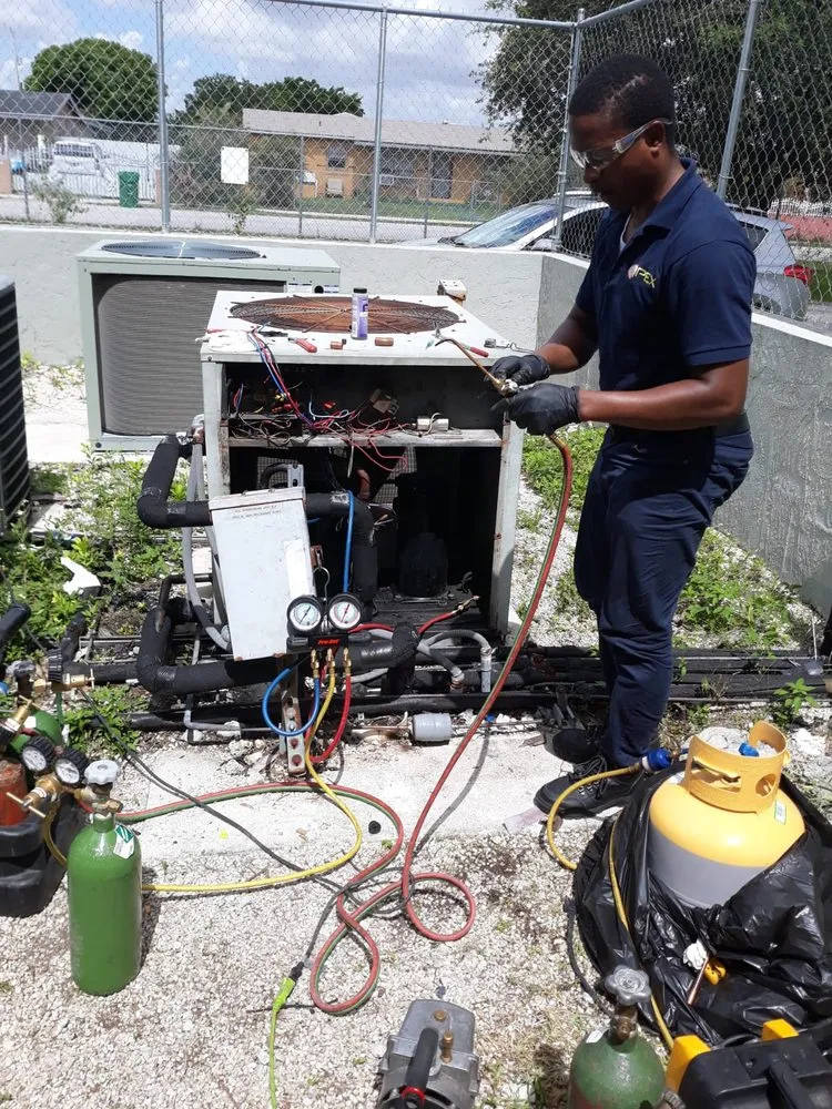 Slide of Apex-Tech Electrical & Air Conditioning