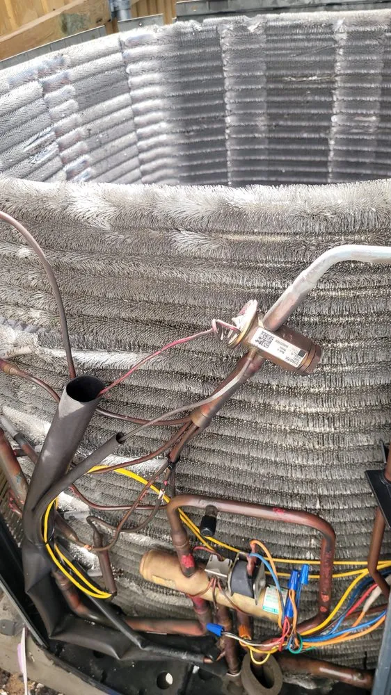 Slide of Apollo Air Conditioning and Refrigeration Services